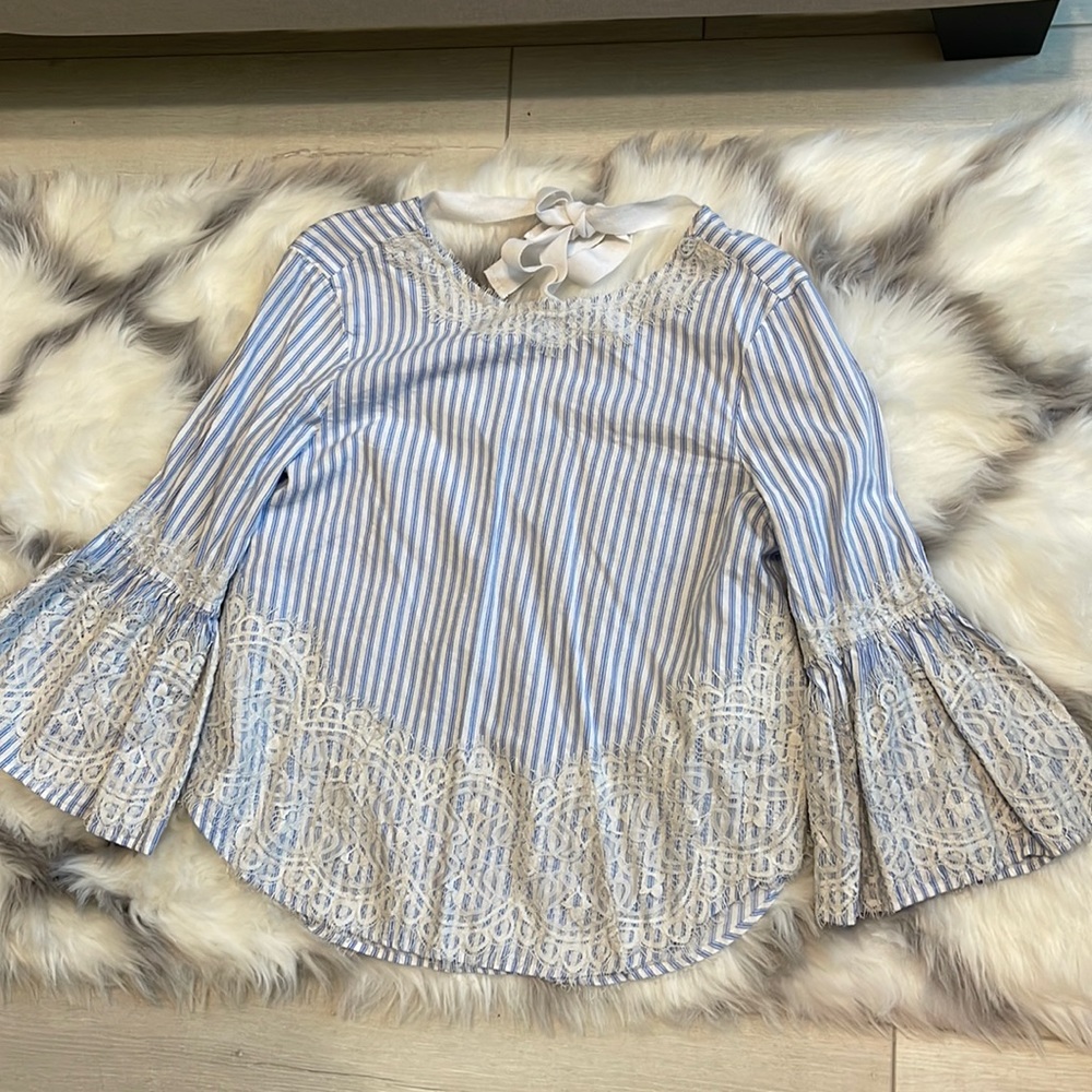 Zara Top -Size XS